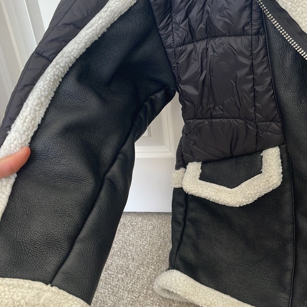 Oversized Women’s Down Leather Jacket - image 3